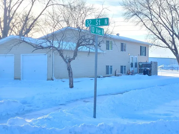 3202-3204 10th Ave N, Fargo, ND 58102