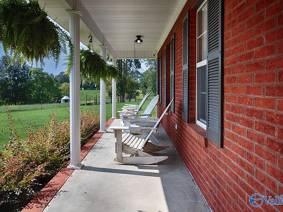 3rd image of 1501 Puncheon Branch Rd