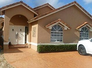 15322 SW 52nd Ln, Miami, FL 33185