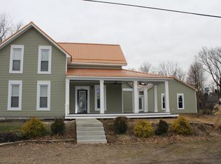7 S Grove St, Ashley, OH