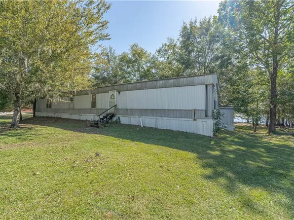 1141 Pin Oak Dr, Montgomery, LA 71454