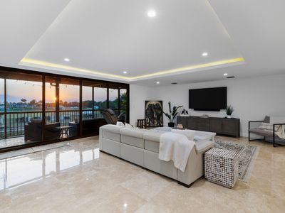 2785 Polo Island Drive #J301, Wellington, FL, 33414