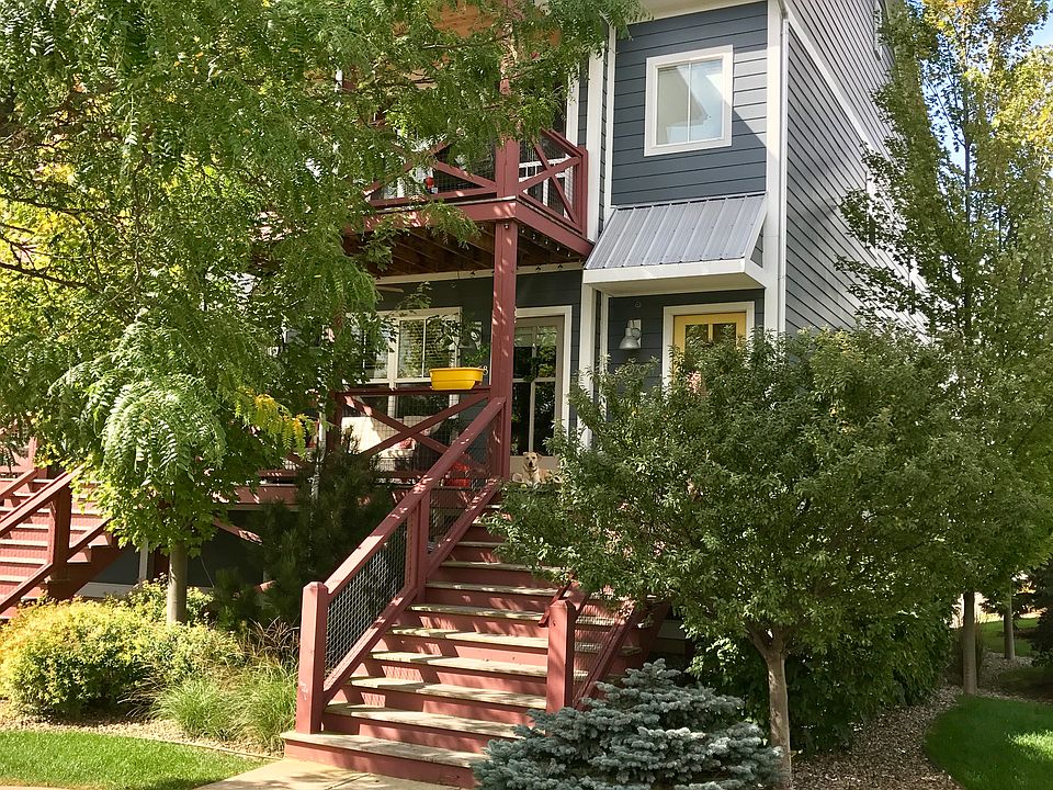 1st image of 2068 Celadon Dr NE
