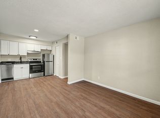 2140 E Crawford St #1, Salina, KS 67401