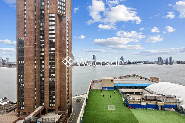 Rented by Brookfield (Funnel) | media 33