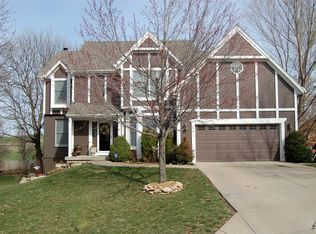 11471 S Hunter Dr, Olathe, KS 66061