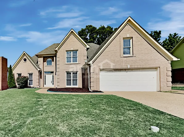 1838 Oak Springs Dr, Cordova, TN 38016