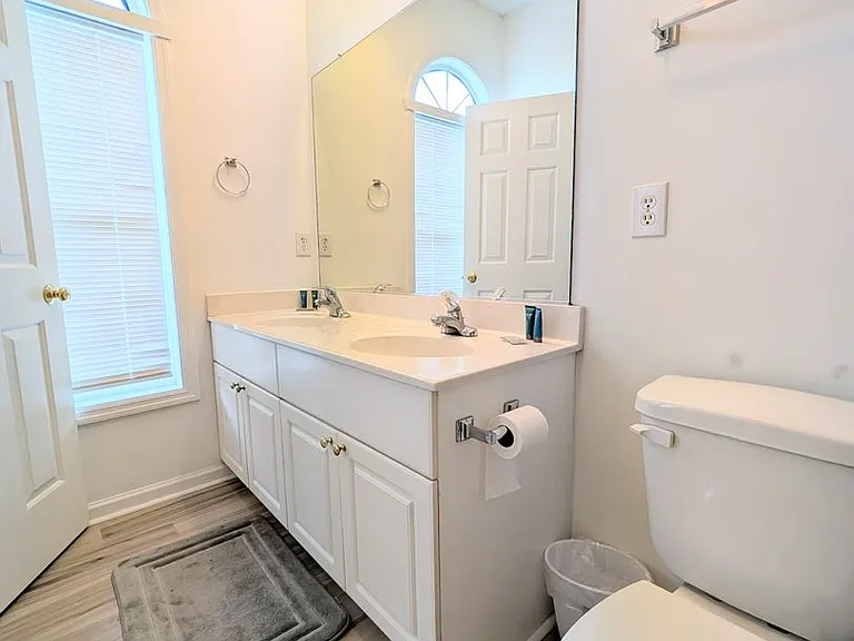 9754 Leyland Dr #9 — Photo 11