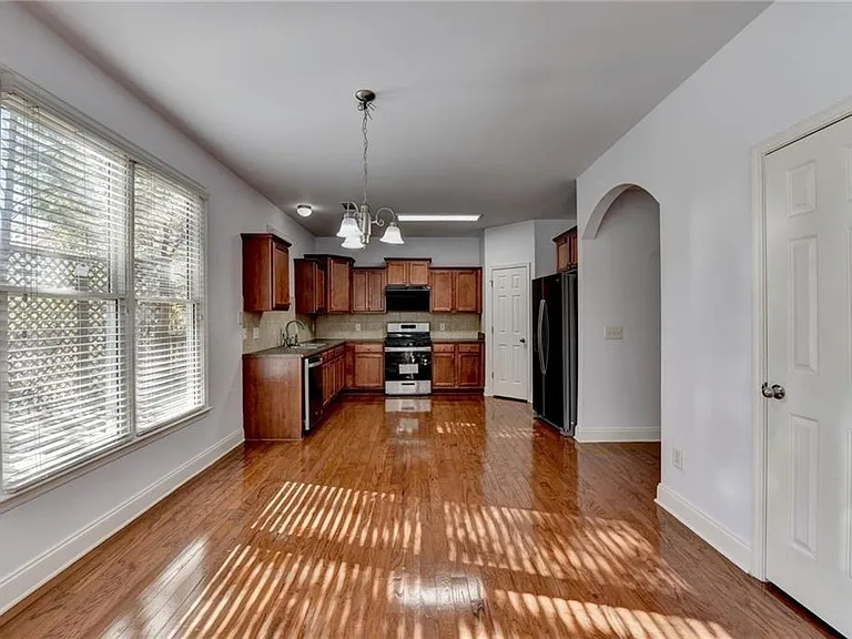 2104 Nelms Pointe Lndg — Photo 17