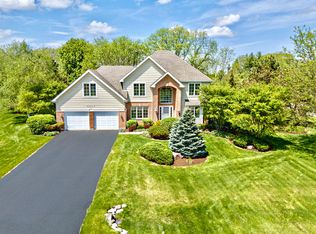 3911 Jacobson Dr, Wonder Lake, IL 60097