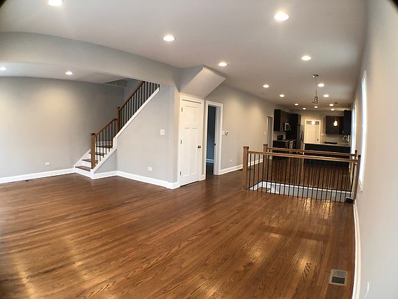 4th image of 6957 S Campbell Ave