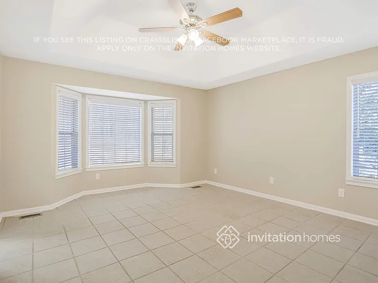 729 Country Lake Ct — Photo 9