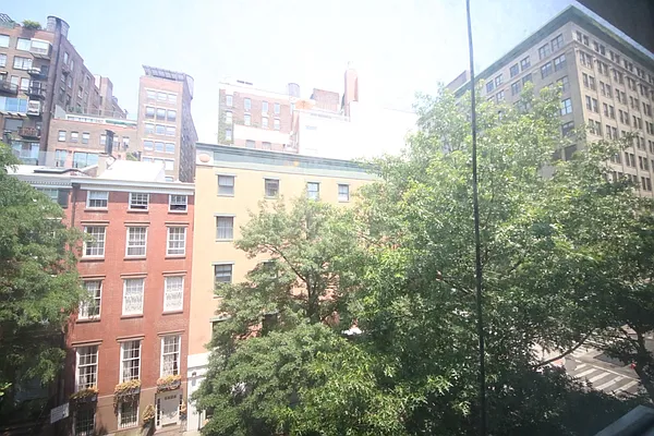 Rented by (Legacy) NY Quality Living Uptown | media 23