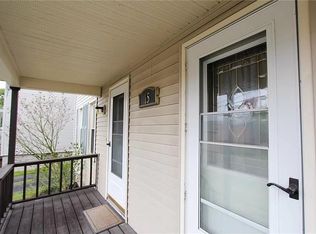 15 Mill St, Clark Mills, NY 13321