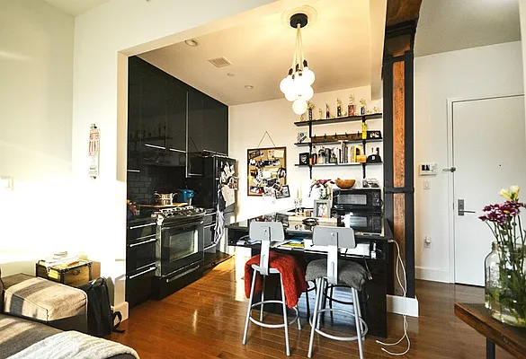 Rented by MNS | media 75