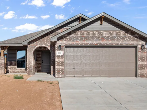 606 E 22nd St, Wolfforth, TX 79382