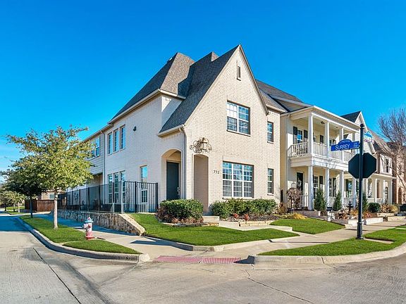 3rd image of 732 Northwood Dr