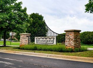 4104 Northgate Dr, Spring Grove, IL 60081