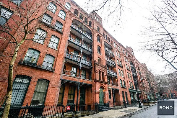 Rented by Bond New York | media 8