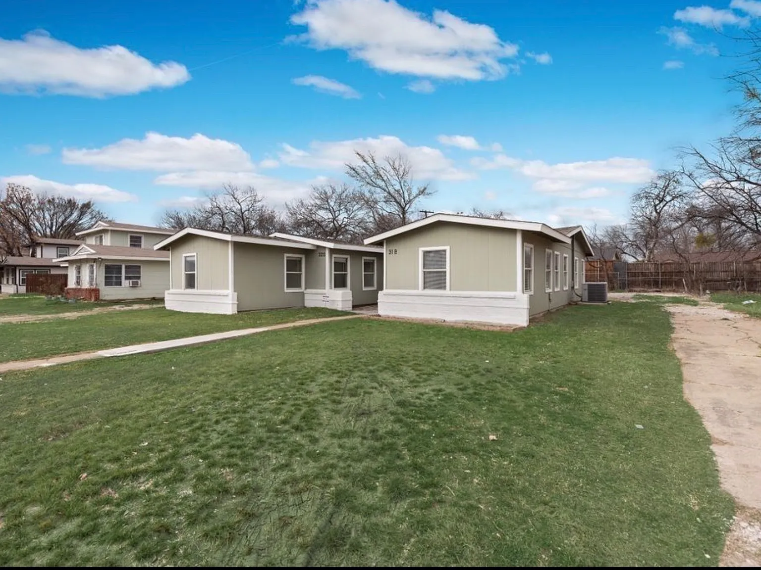 2 bed, 1100 sqft, $1,425 — Photo 2