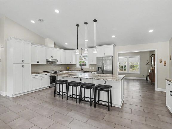 4th image of 2184 Tram Rd