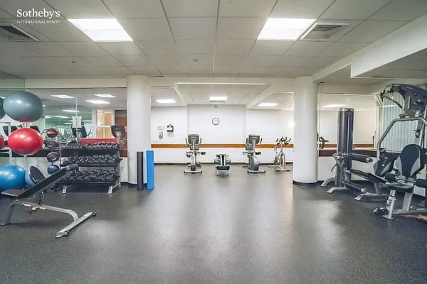 Rented by Sotheby's International Realty | media 13