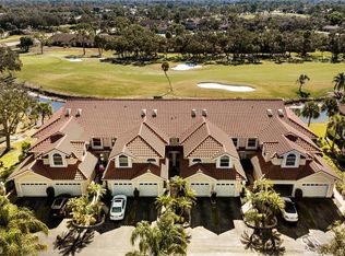 5590 Golf Pointe Dr #5590, Sarasota, FL 34243