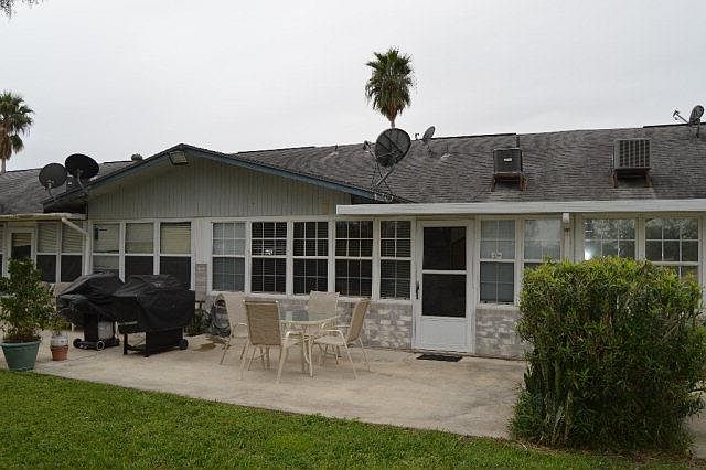 1st image of 1506 River Bend Dr #4
