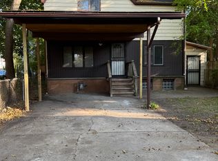 6224 Carl Ave, Cleveland, OH 44103