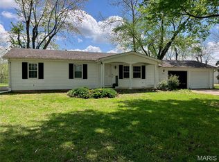 21734 Keyesport Rd, Keyesport, IL 62253