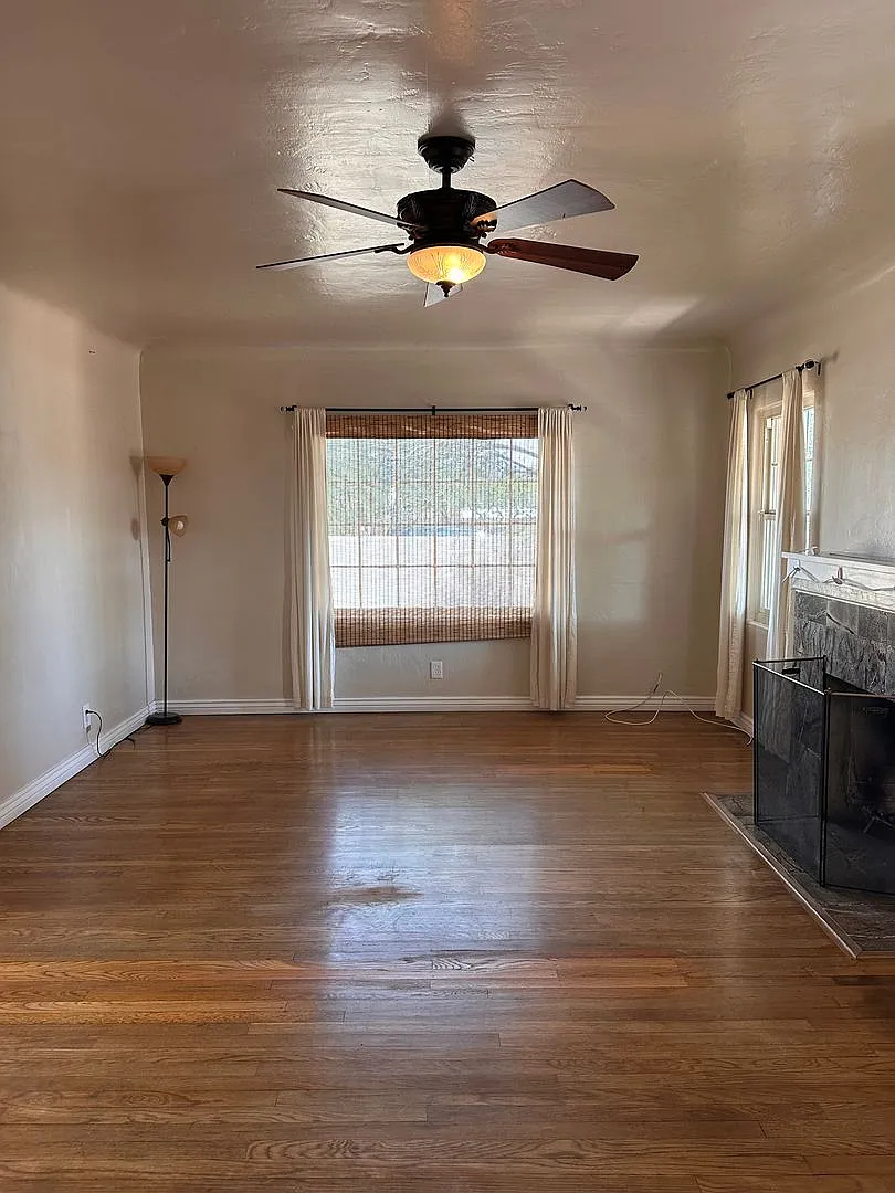 Coming Soon 3 Bedroom 1 1/4 Bath Home- Corner Lot - Historic Charm - Blenman Elm Historic District — Photo 2