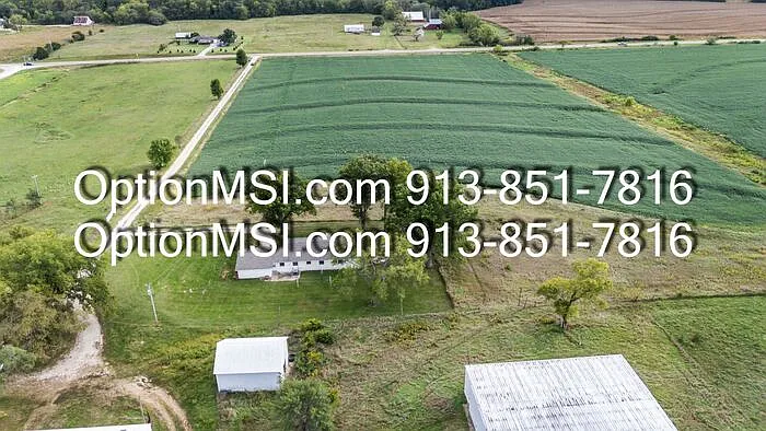 188 N 1600th Rd — Photo 47