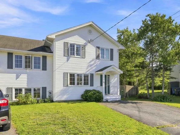 70 Thorncrest Ct, Eastern Passage, NS B3G 1N4