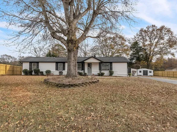 3792 Berry Mill Rd, Greer, SC 29651