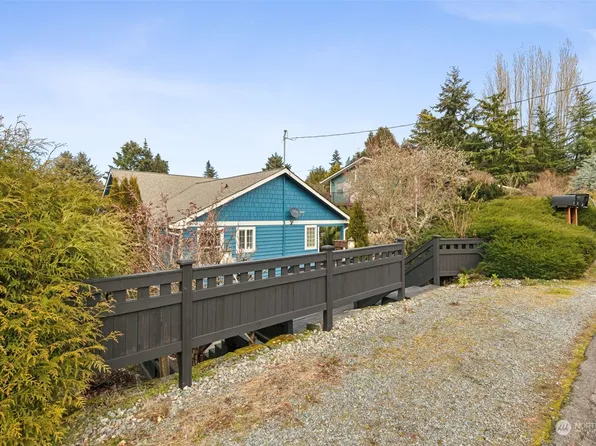 1016 SW 120th Street, Seattle, WA 98146