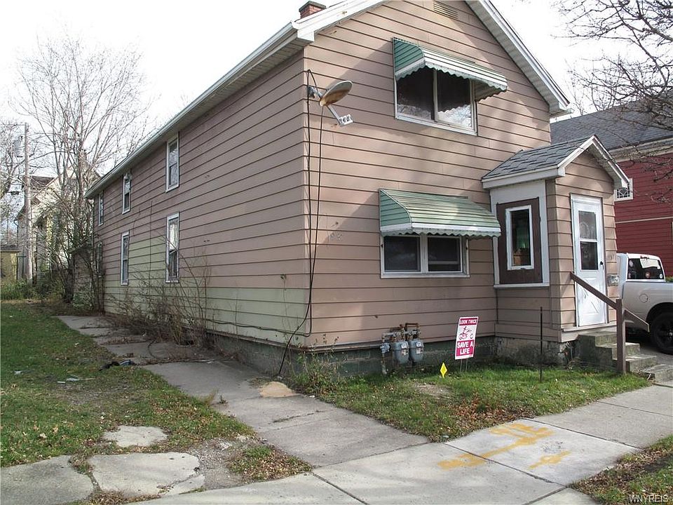 2nd image of 1937 Niagara St