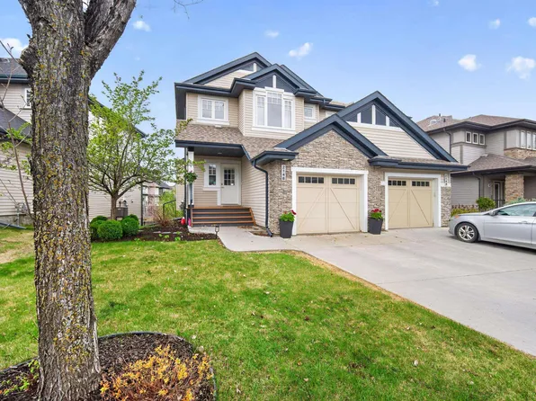 2146 Austin Link SW, Edmonton, AB T6W 0L1