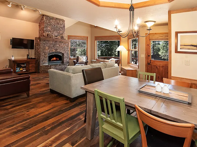 11907 Oslo Dr — Photo 3