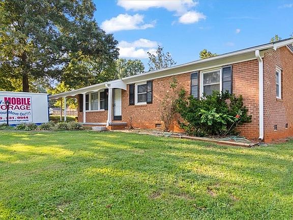 2nd image of 4303 Forestwood Dr