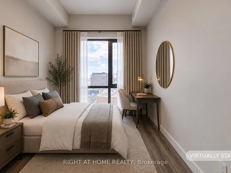 15 Queen St S #1014 — Photo 23