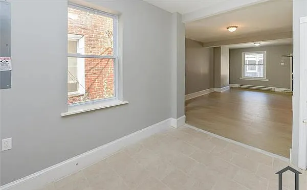 532 N Paxon St — Photo 6