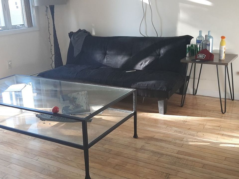 1st image of 3170 42nd St #3