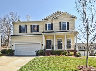 621 Stonehenge Dr, Rock Hill, SC 29730