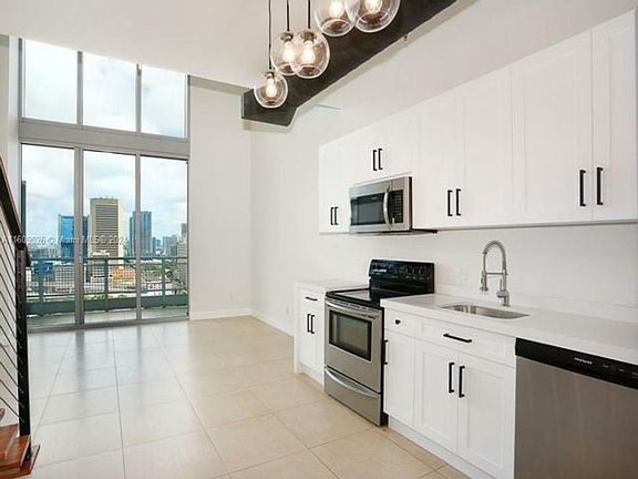 2nd image of 690 SW 1st Ct APT 2517