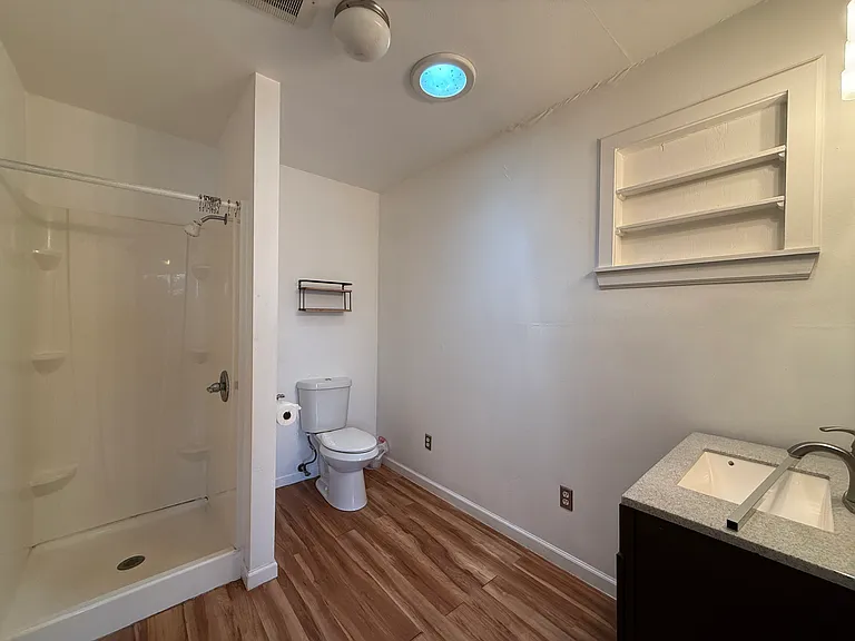 135 E Quill Dr #2 — Photo 11