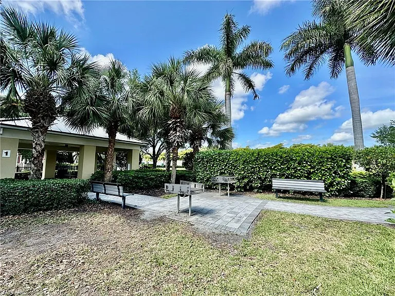 1823 Alameda Dr — Photo 34