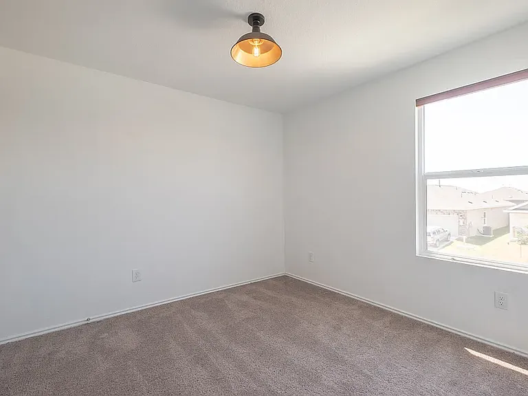 9051 Navarro Vis — Photo 24