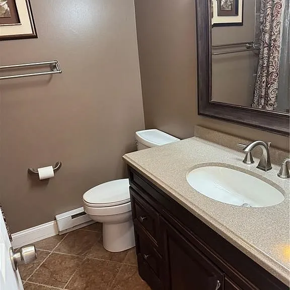 110 Lake Country Dr — Photo 16