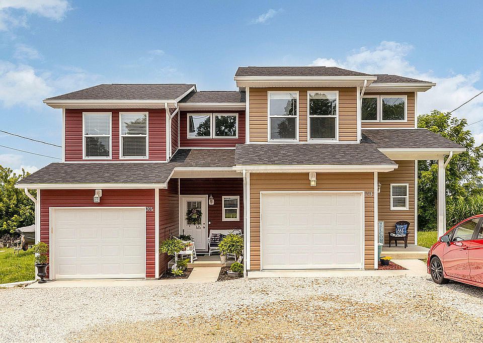 Right/tan side is for rent