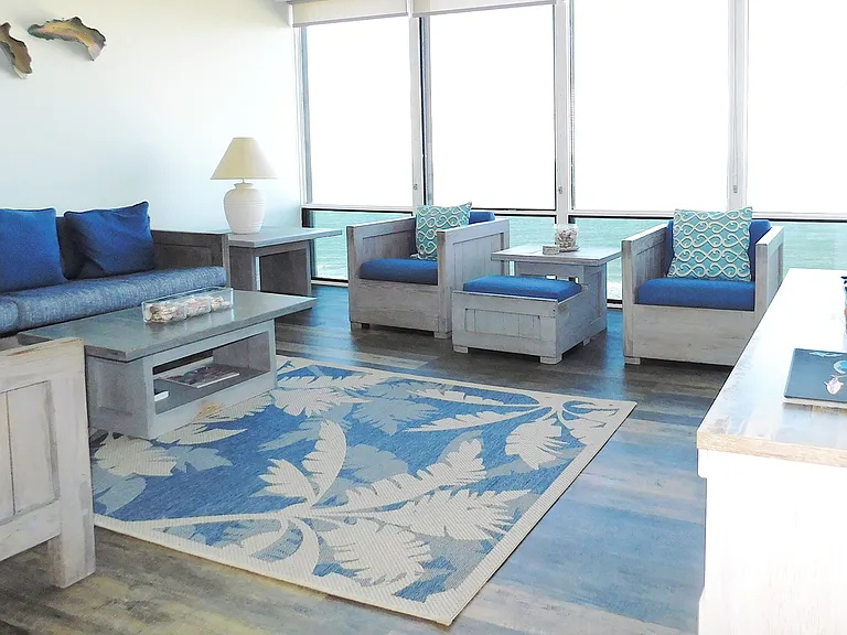 Livingroom Great ocean view